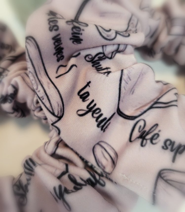 Chouchou non censuré café matinal