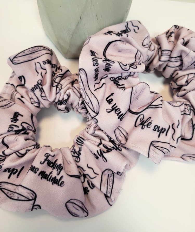 Chouchou non censuré café matinal