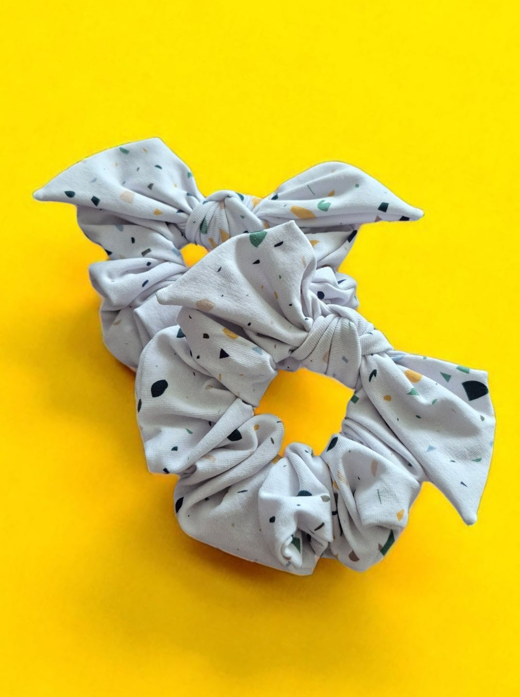 Chouchou bouclette terrazo