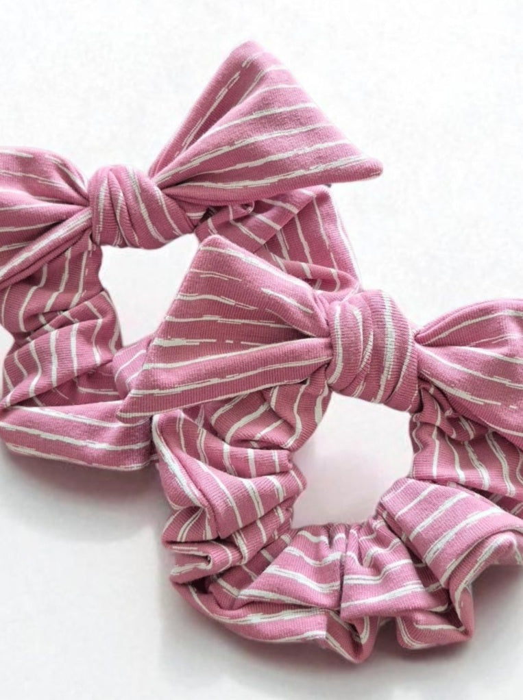 Chouchou bouclette rose ligné